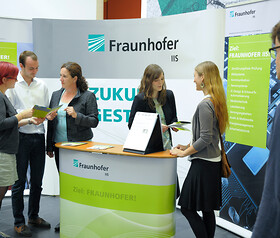 Arbeiten am Fraunhofer IIS – ein Job, der passt, © Fraunhofer IIS/Karoline Glasow