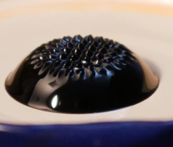 Equalizer mit Ferrofluiden: Design & Technik